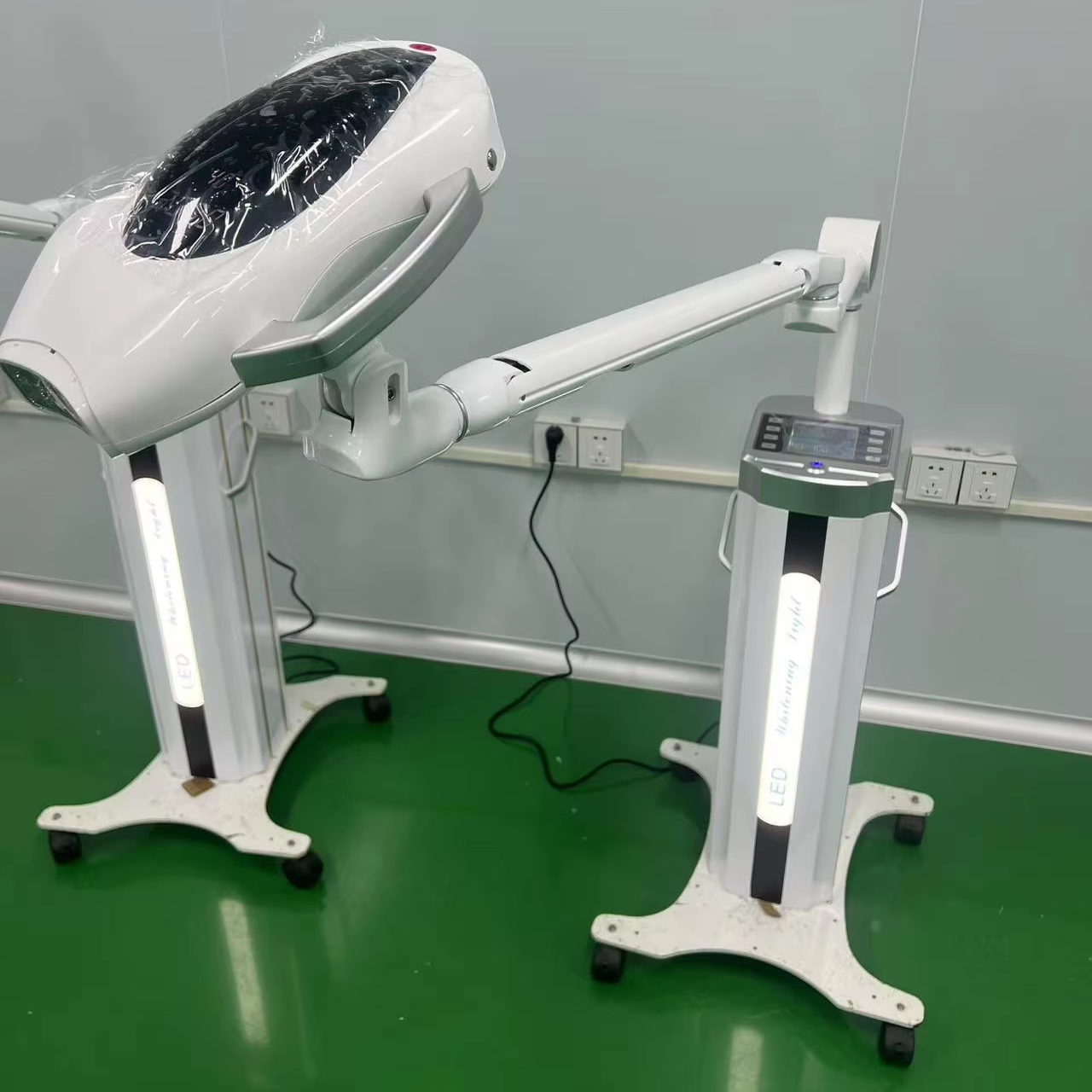 Teeth Whitening In Office - Luxury Model 60 Watts Dental Office